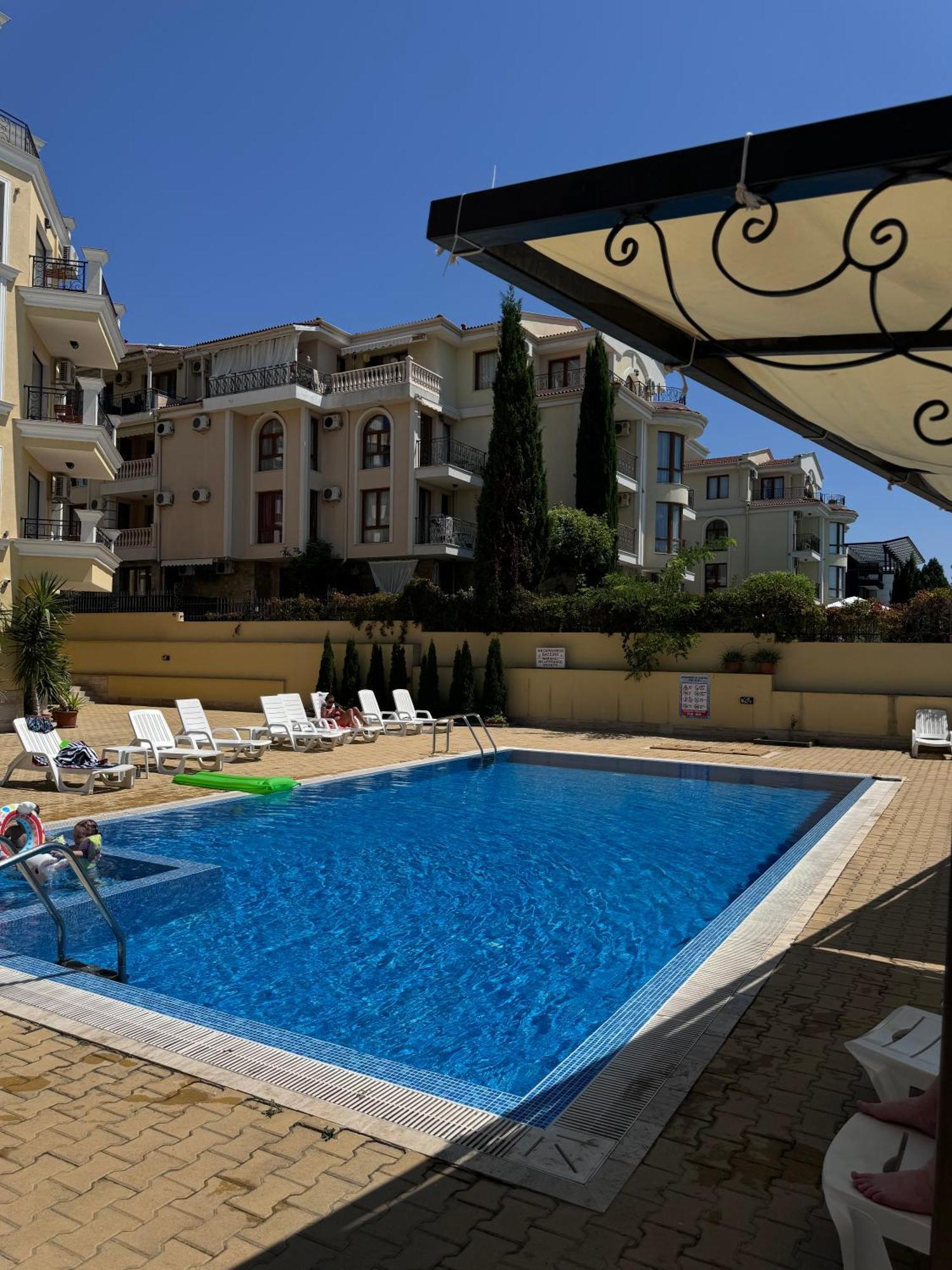 Horizon Apartament Gut Sveti Vlas Exterior foto
